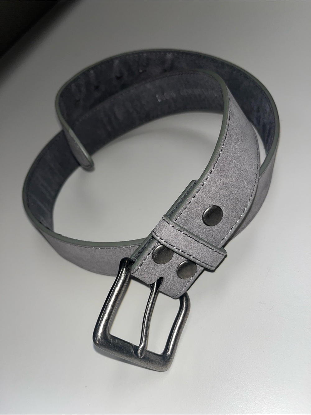 Source Unknown Gray Suede Men's Belt with Brushed Metal Buckle size 34